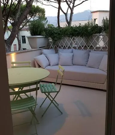Attico Sui Pini Apartment Forte dei Marmi