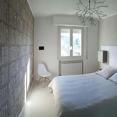 Attico Sui Pini Apartman